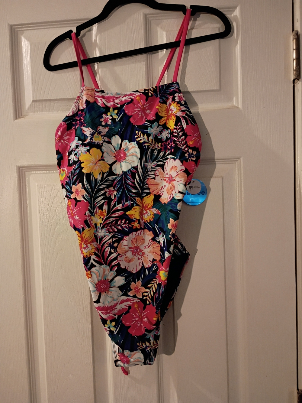 Size XL Floral One-Piece Swimsuit with Pink Straps